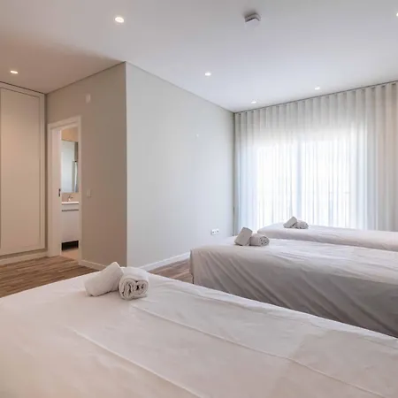 Dk Residences 알부페이라