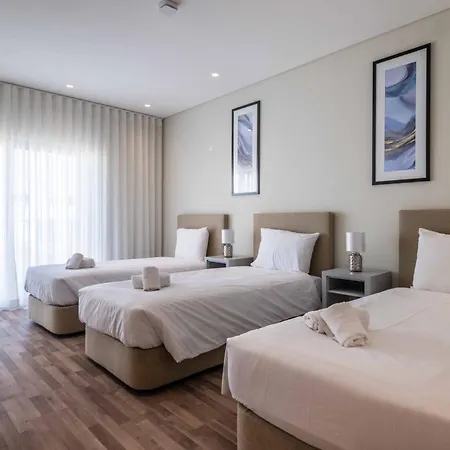 Dk Residences *
